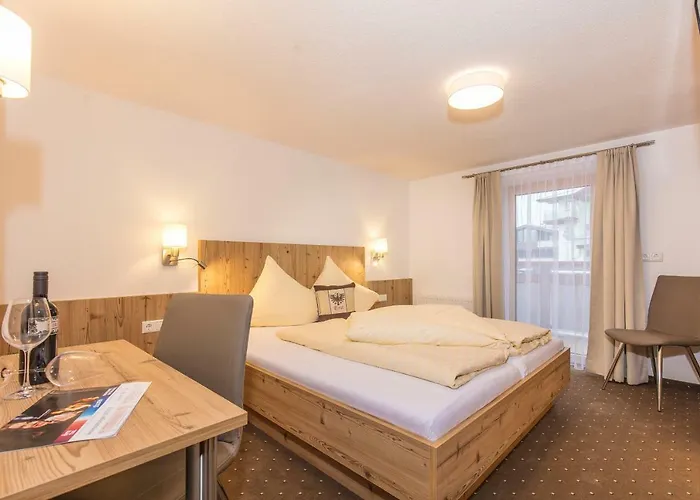 Haus Maria Apartman Huben